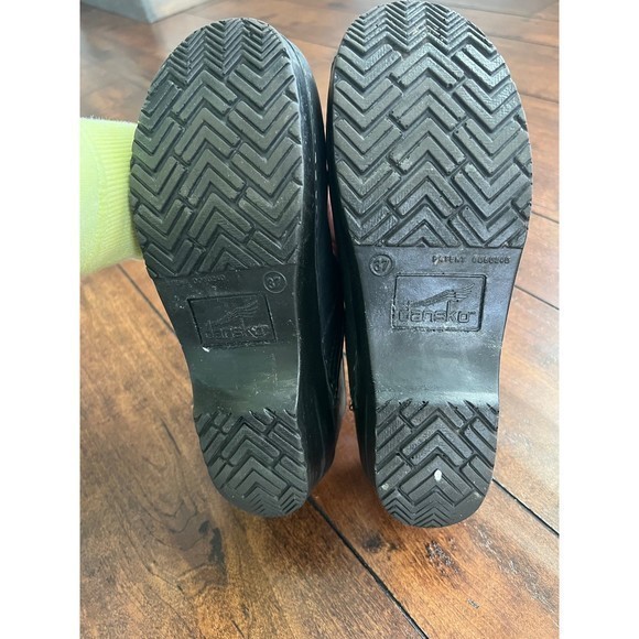 Dansko Women’s Professional Black‎ Clogs- Size 6.5-7—Size 37 - Picture 7 of 9